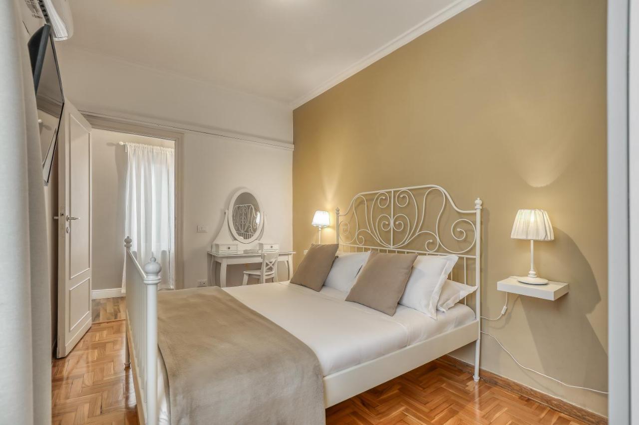 Atrhome Penthouse Frattina Rome Exterior photo