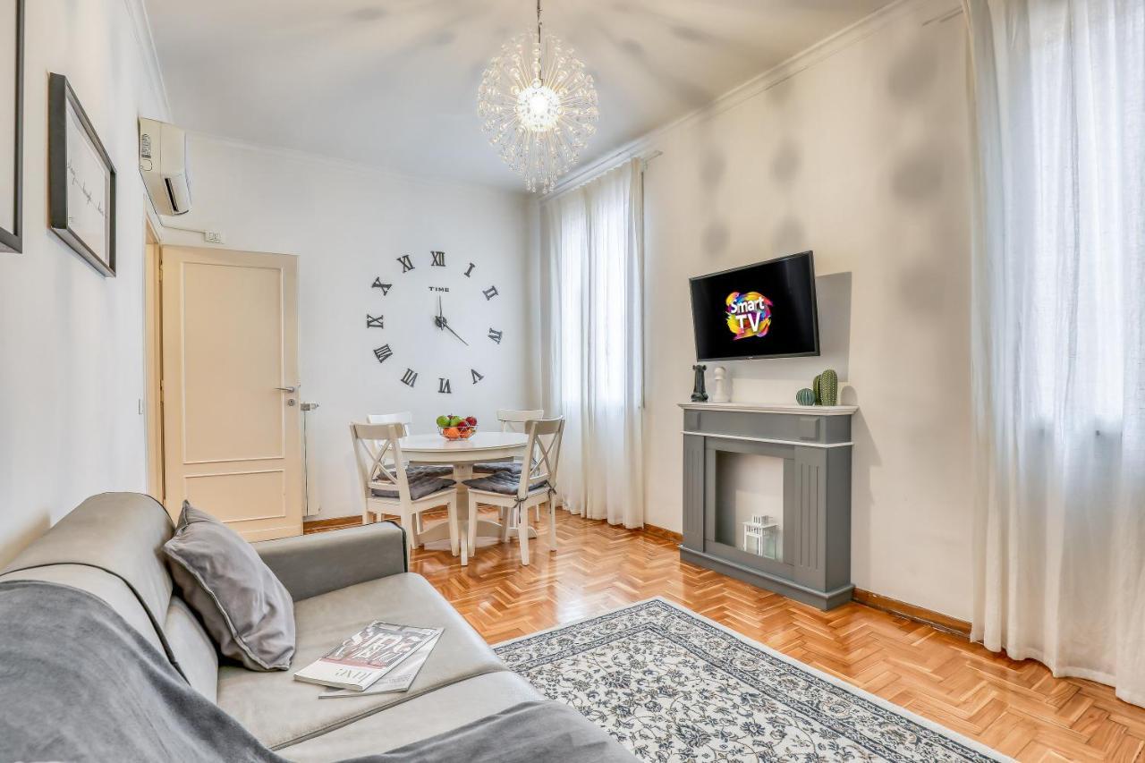 Atrhome Penthouse Frattina Rome Exterior photo